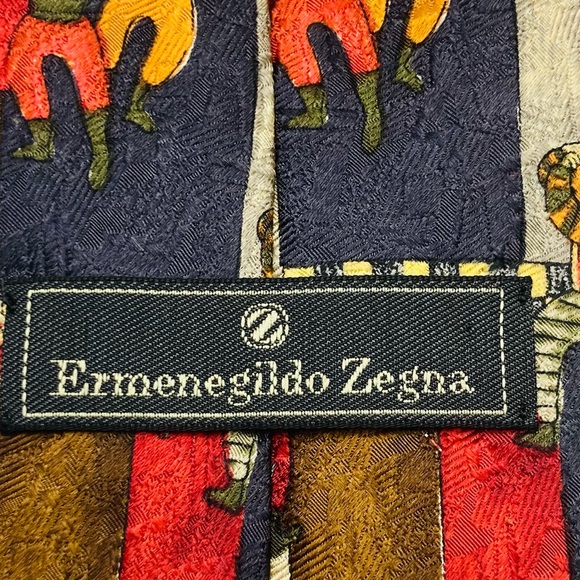 Vintage Ermenegildo Zegna golf themed silk tie. - Picture 4 of 6
